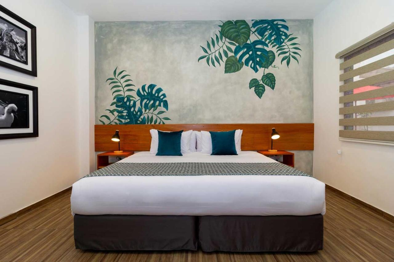Plaza Luna Suites プエルトアヨラ エクステリア 写真