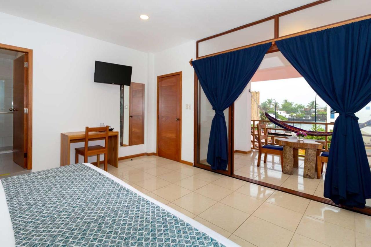 Plaza Luna Suites プエルトアヨラ エクステリア 写真