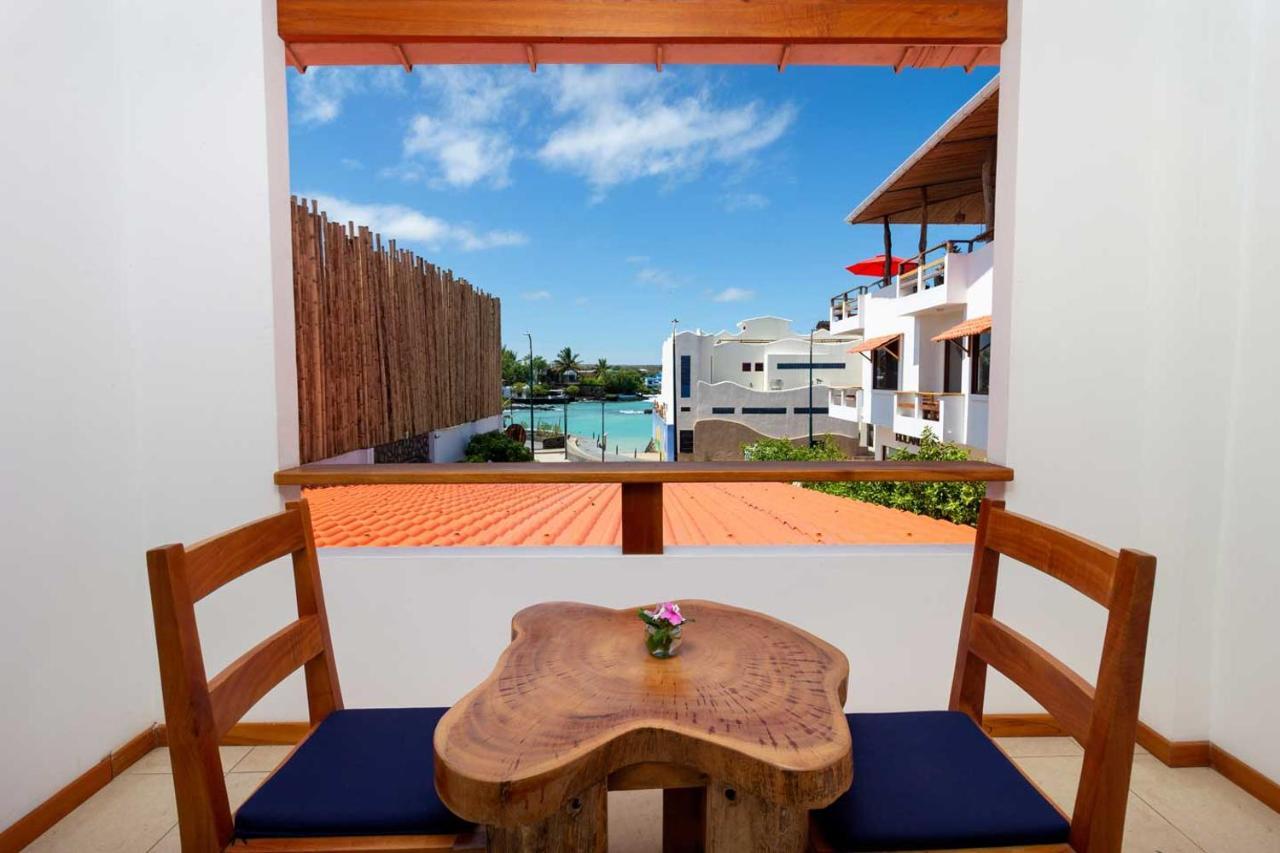 Plaza Luna Suites プエルトアヨラ エクステリア 写真