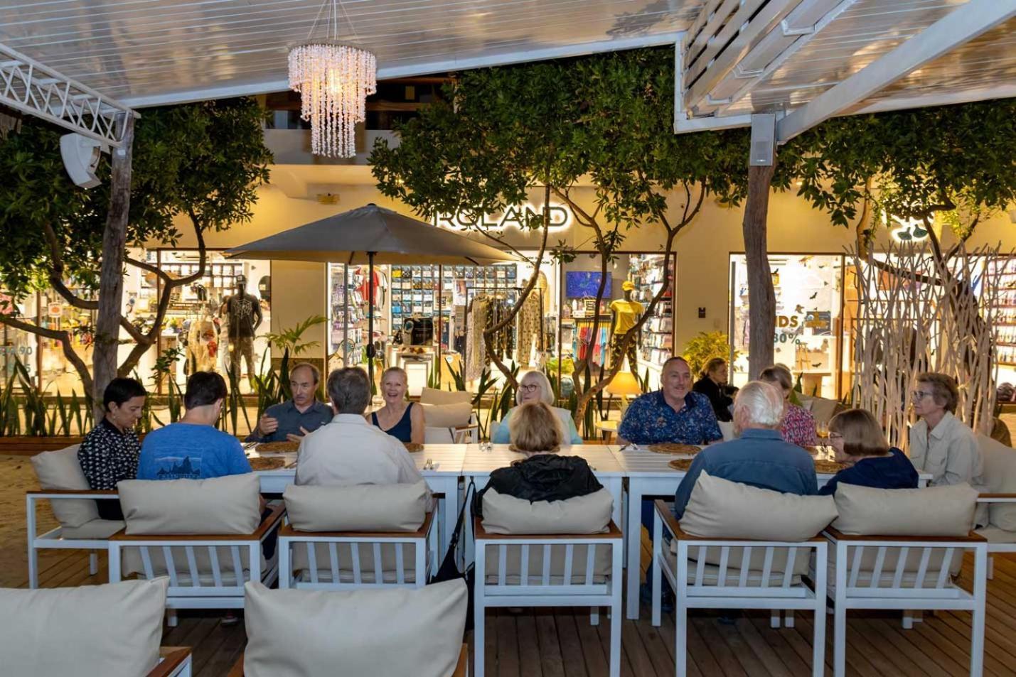 Plaza Luna Suites プエルトアヨラ エクステリア 写真