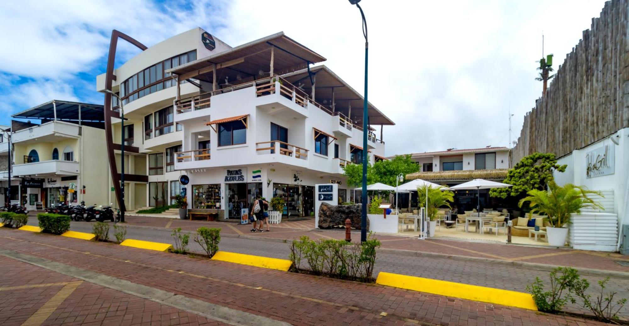 Plaza Luna Suites プエルトアヨラ エクステリア 写真